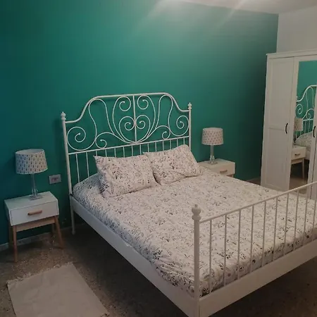 Casa Margarita Apartment *
